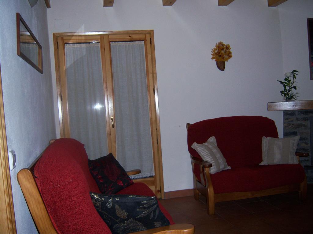 Hostal Casa Rogel Llesuy Exterior foto
